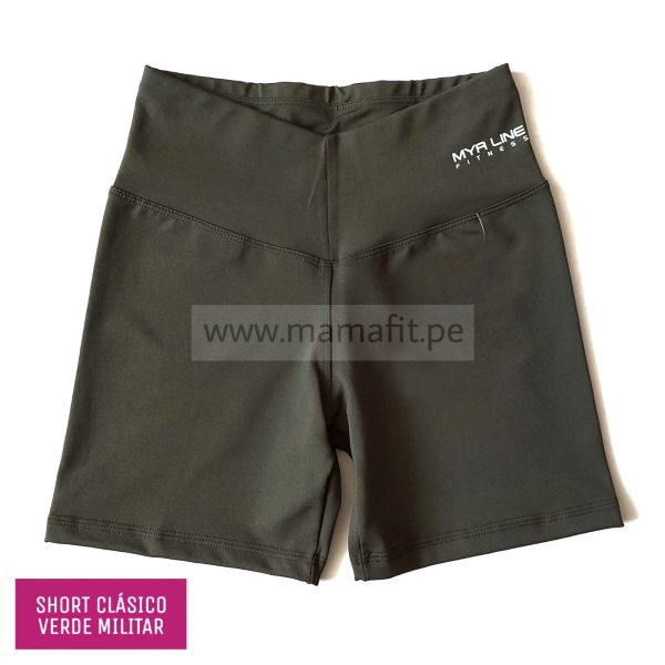 Short clásico verde militar (L)