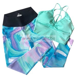 Conjunto deportivo turquesa (S-M)