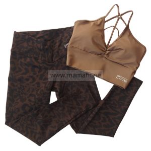 Conjunto deportivo Chocolate (S-M)