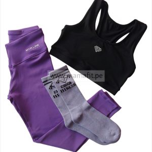 Conjunto fitness violeta (S-M y L)